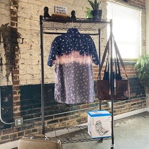 Levi’s Bleached Button Down Tee